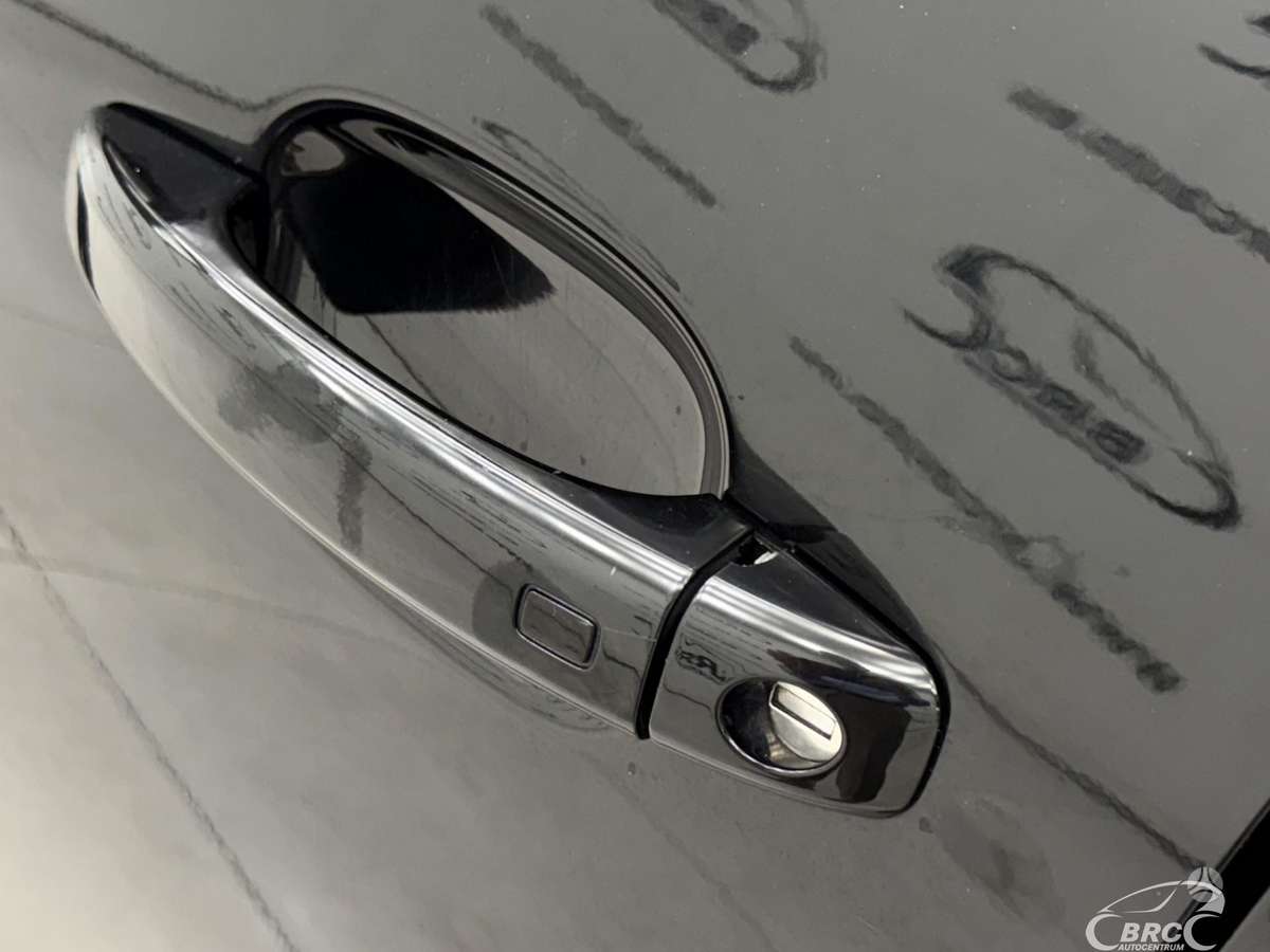 Audi Q5 2011 — photo 18