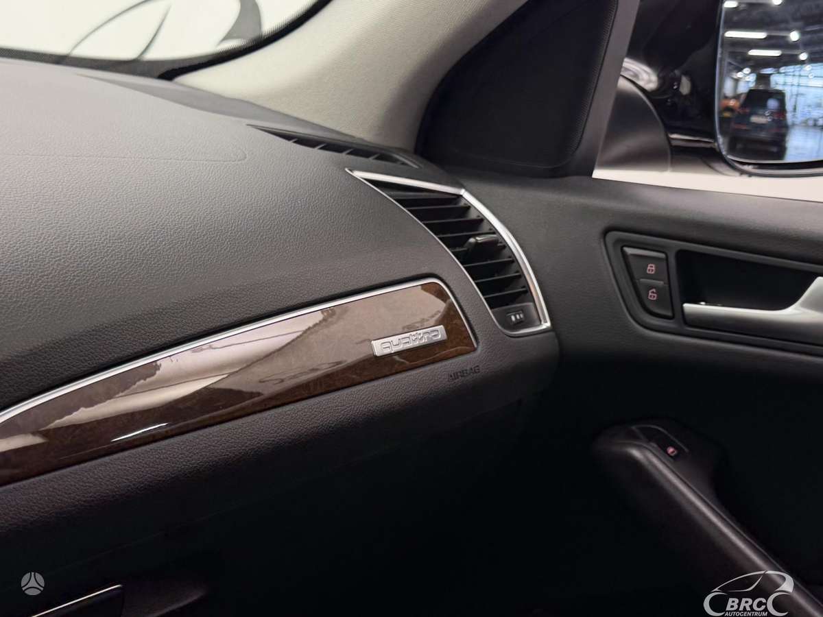 Audi Q5 2011 — photo 28