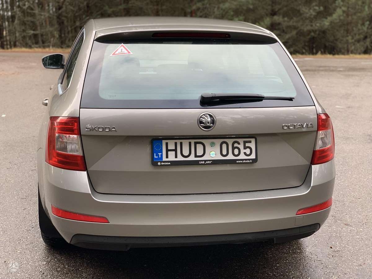Skoda Octavia 2015 — photo 5
