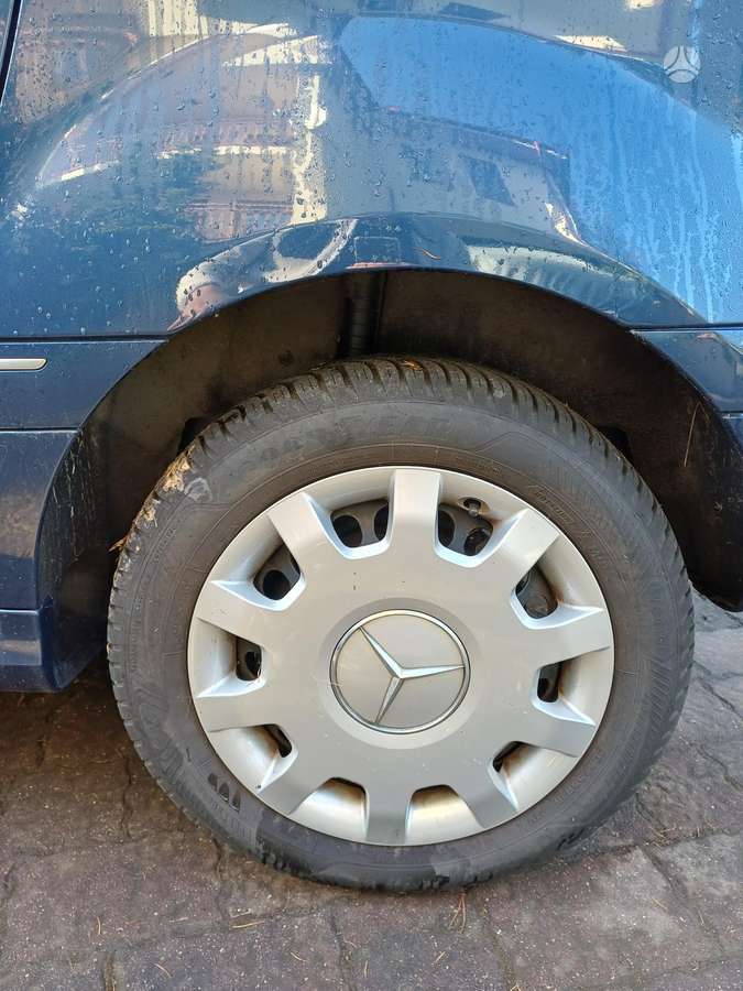 Mercedes-Benz B170 2009 — photo 26