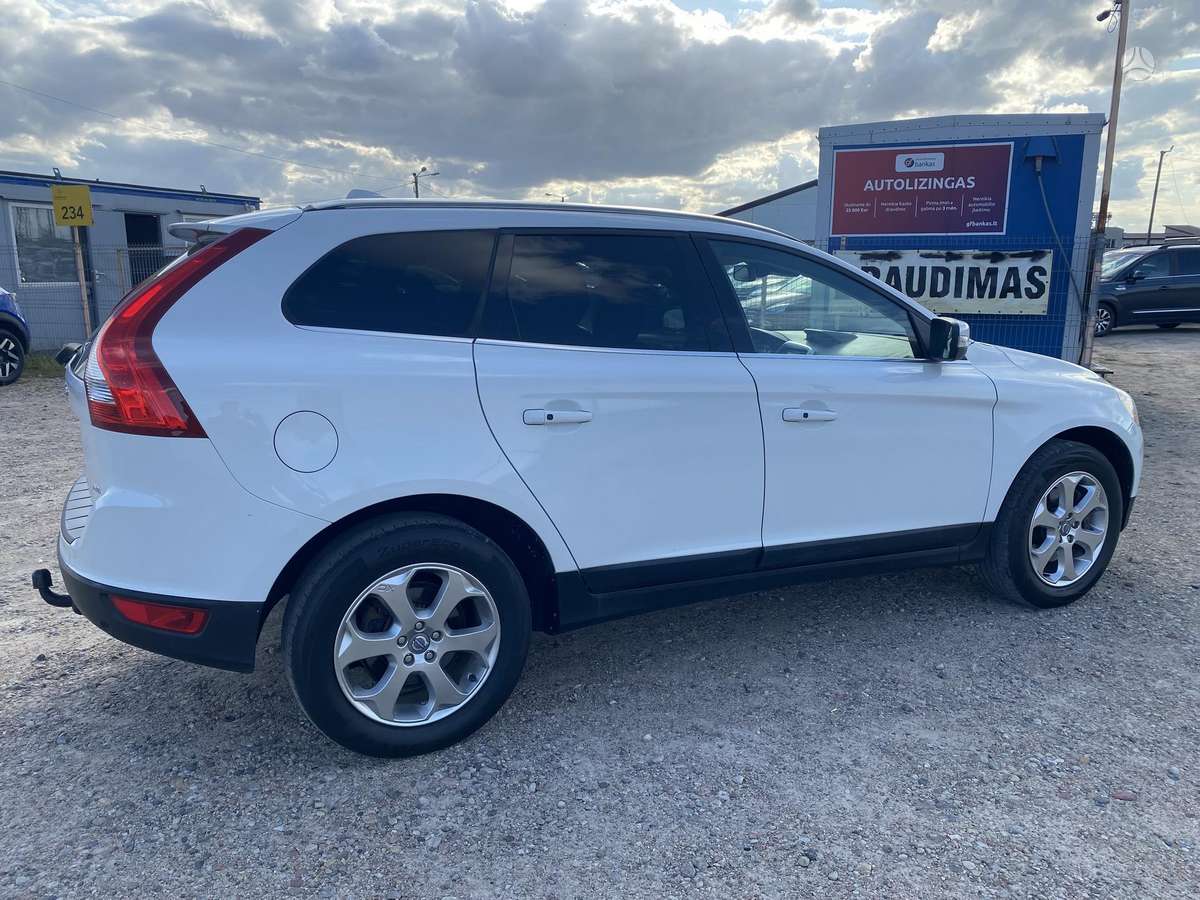 Volvo XC60 2008 — photo 8