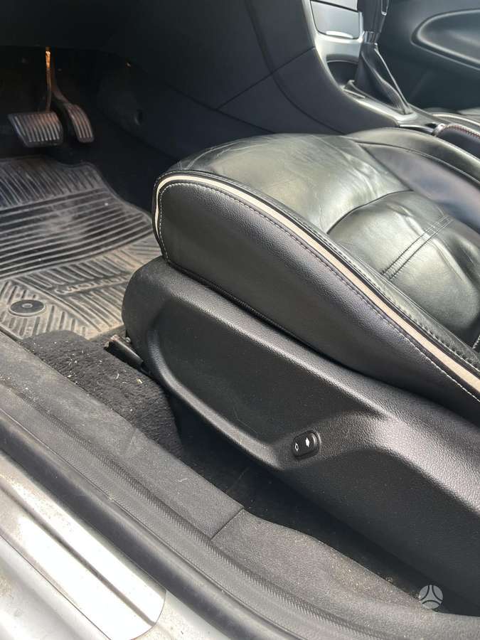 Ford Mondeo 2013 — photo 9