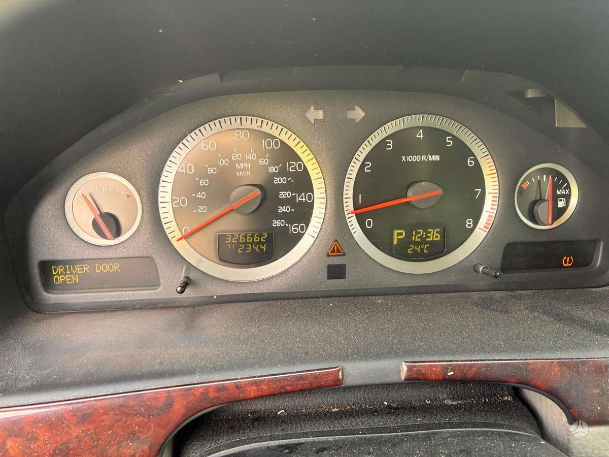 Volvo XC70 2006 — photo 6