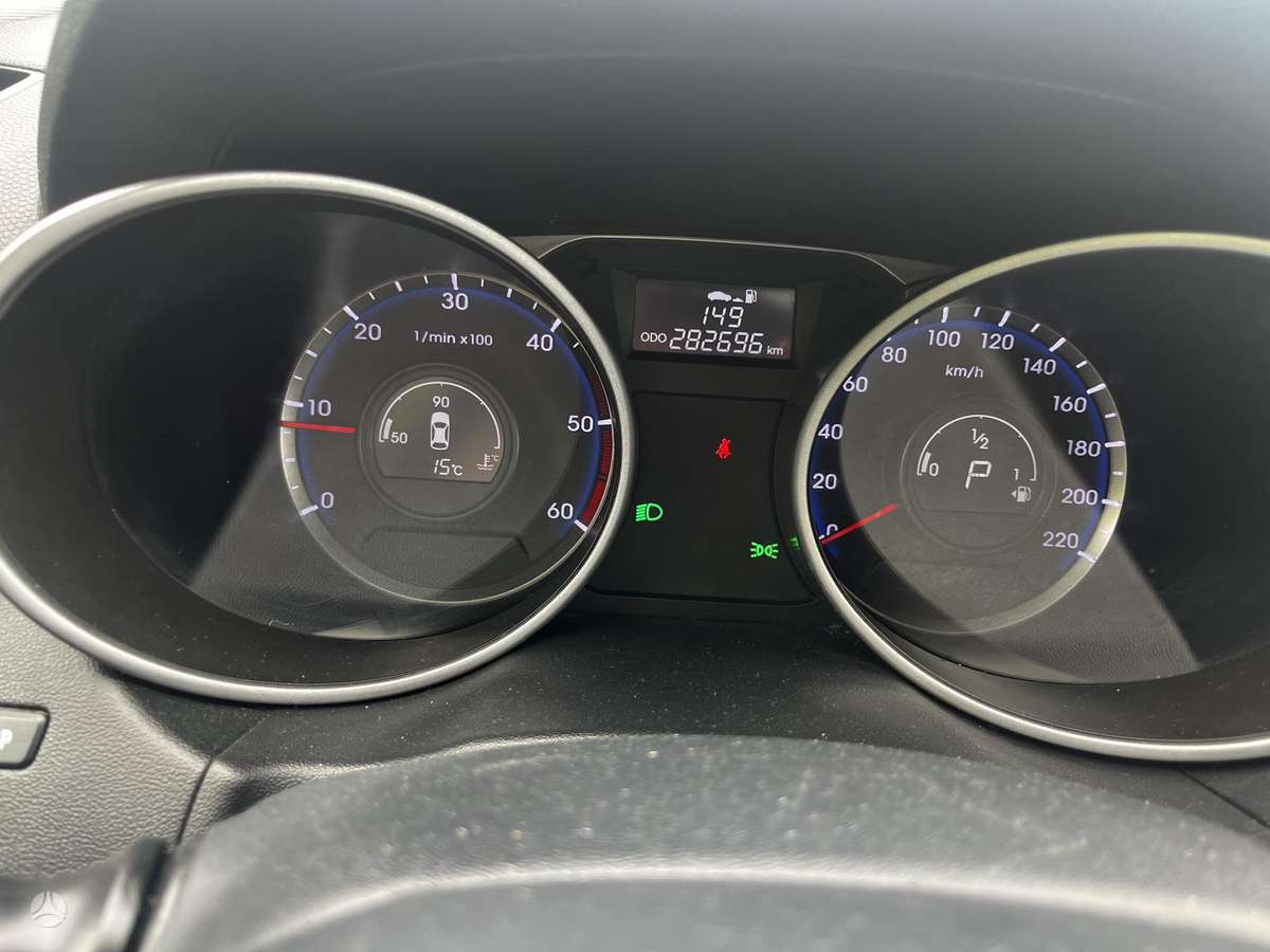 Hyundai ix35 2013 — photo 17