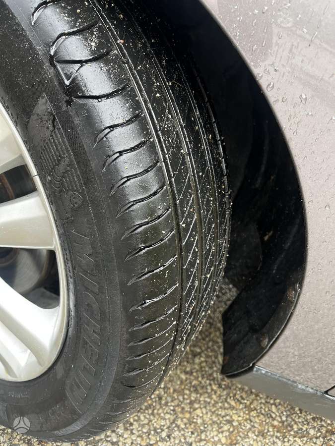 Hyundai ix35 2013 — photo 9