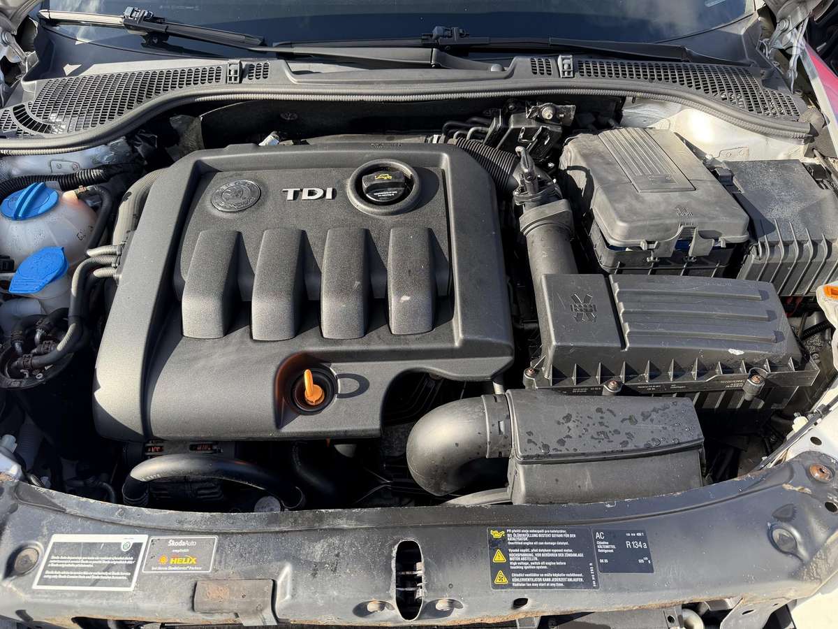 Skoda Octavia 2006 — фото 17
