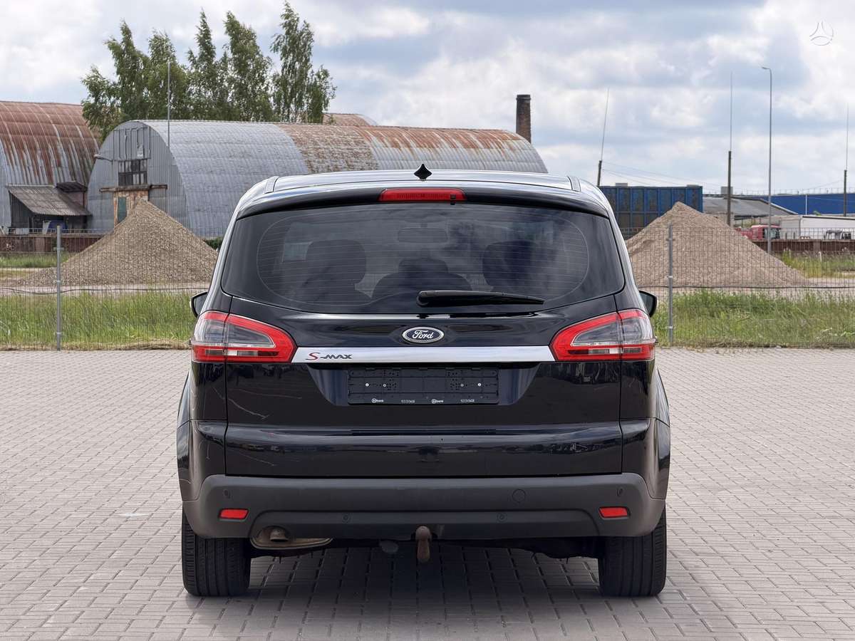 Ford S-MAX 2012 — photo 11