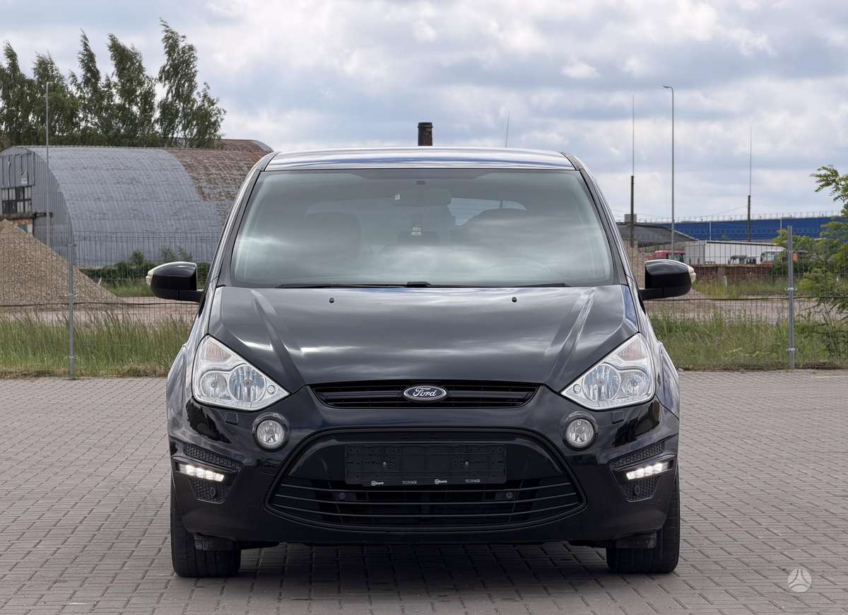Ford S-MAX 2012 — engine 2000 cm³, 140 HP (103kW)