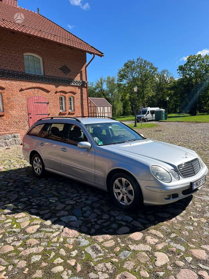 Mercedes-Benz E280, 2006