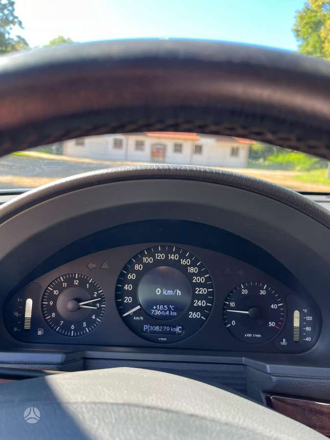 Mercedes-Benz E280 2006 — photo 6