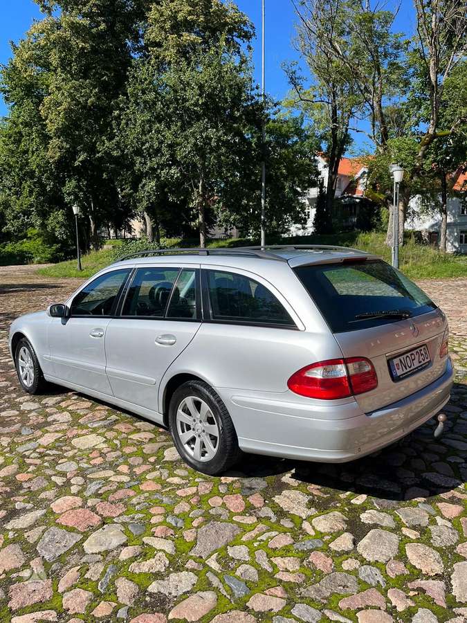Mercedes-Benz E280 2006 — photo 8