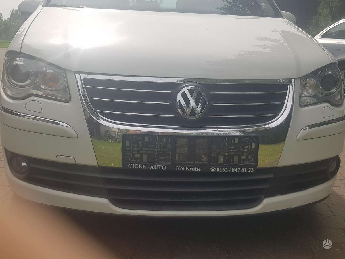 Volkswagen Touran, 2008