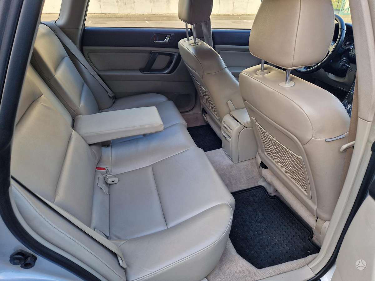 Subaru Outback 2006 — photo 8