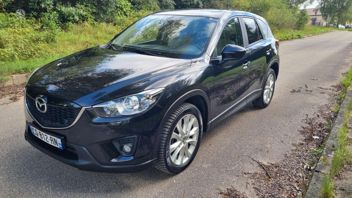 Mazda CX-5 2013 — rear view