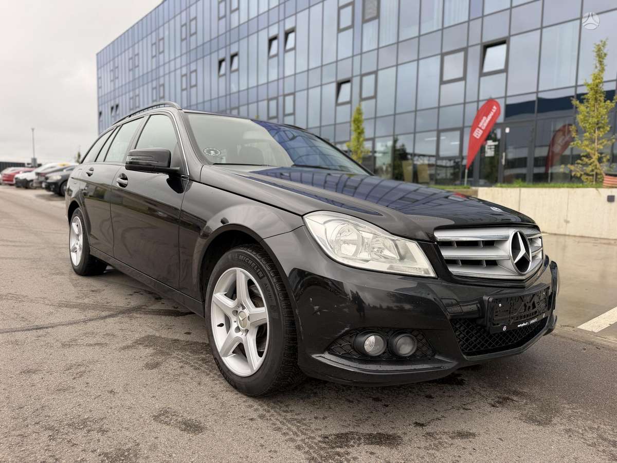 Mercedes-Benz C200, 2012 — vehicle for AFU from Europe