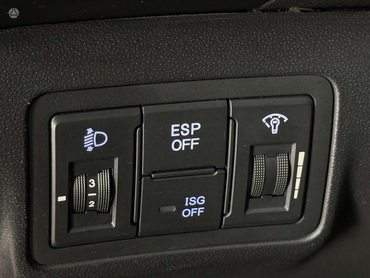 Hyundai i30 2011 — photo 39