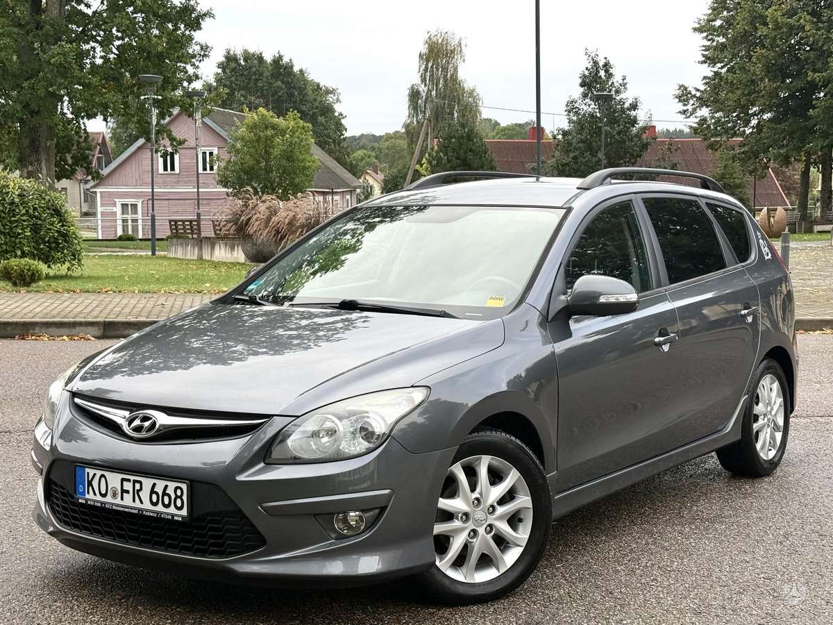 Hyundai i30 2011 — photo 5