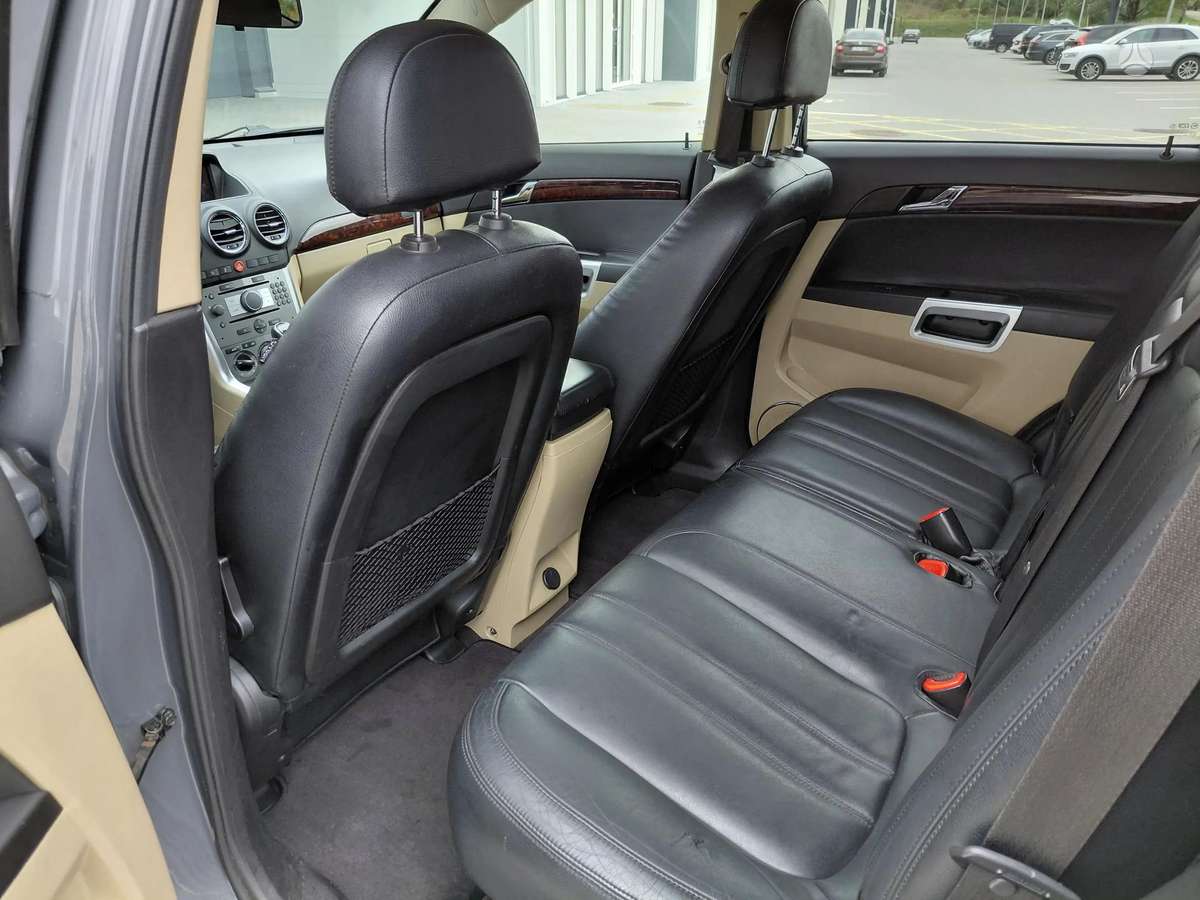 Opel Antara 2011 — photo 9