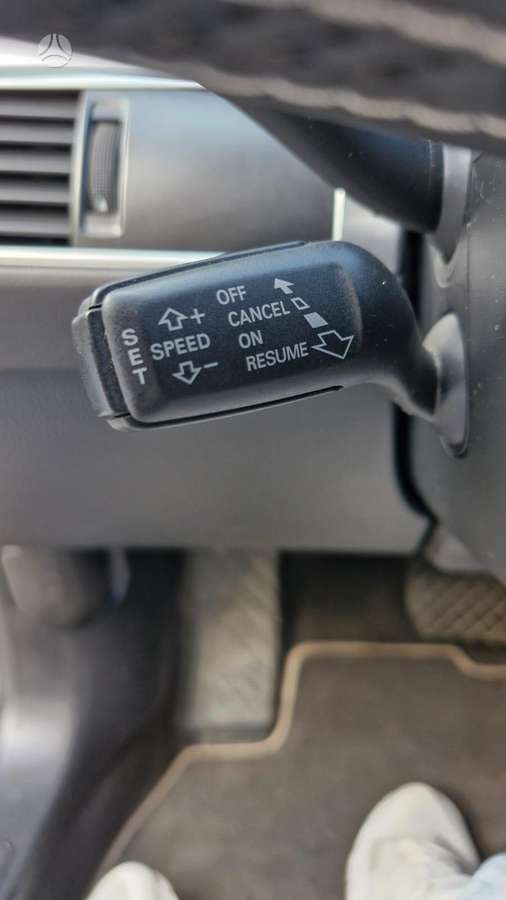 Audi A6 2010 — photo 10
