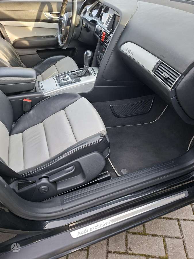 Audi A6 2010 — photo 7