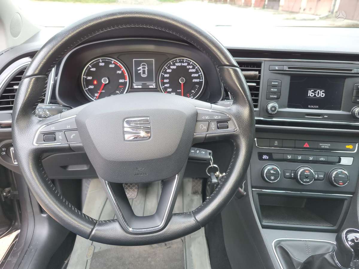 Seat Leon 2015 — фото 15