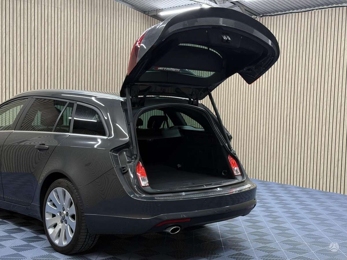Opel Insignia 2014 — photo 13
