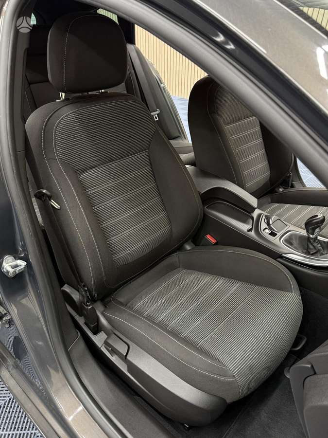 Opel Insignia 2014 — photo 15