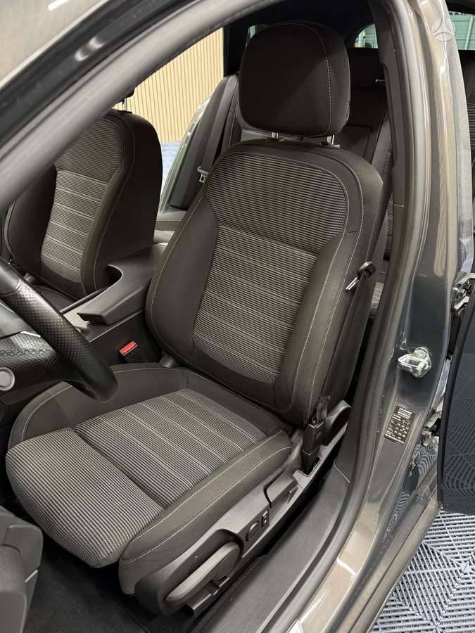 Opel Insignia 2014 — photo 18
