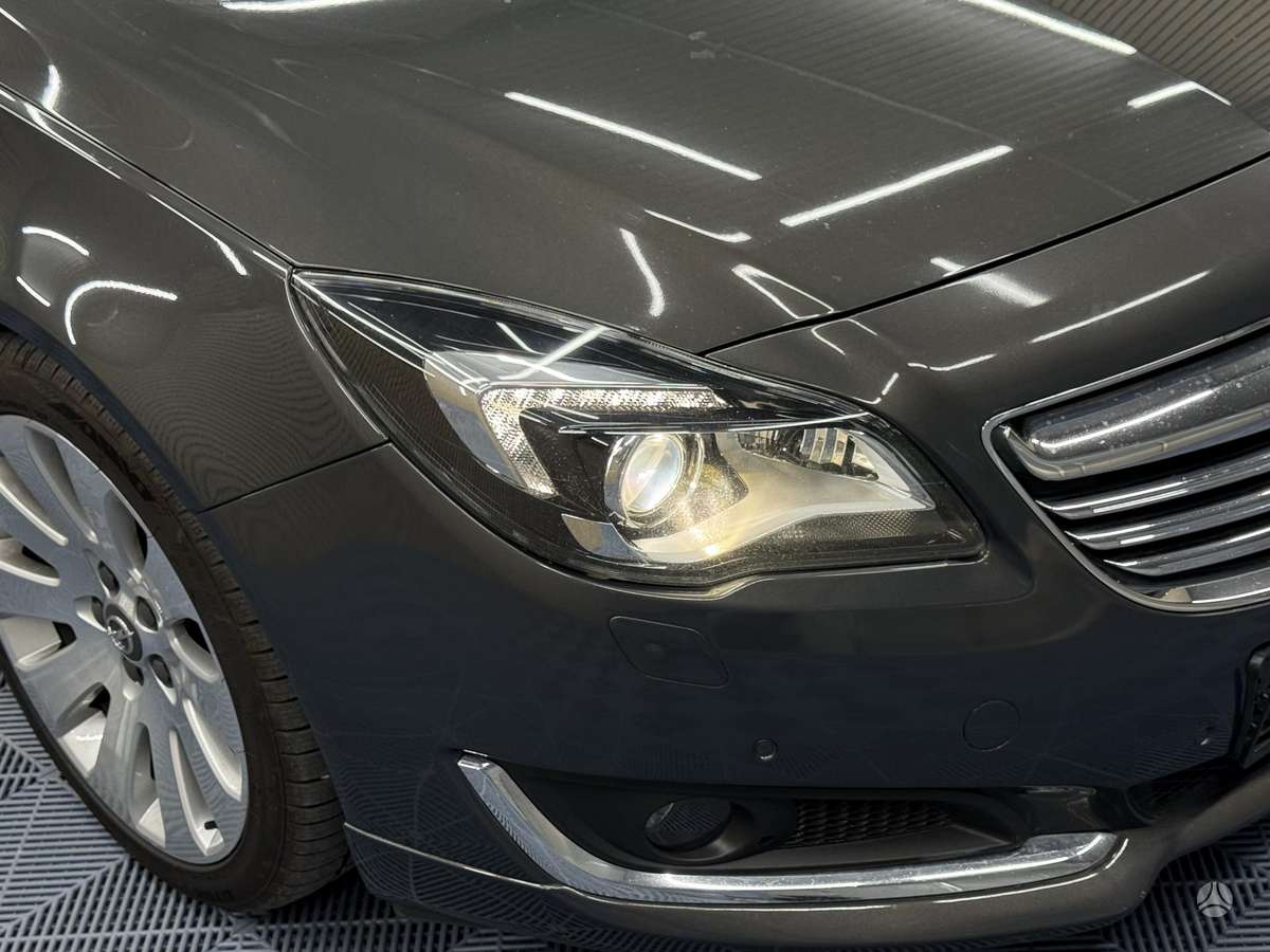 Opel Insignia 2014 — photo 31