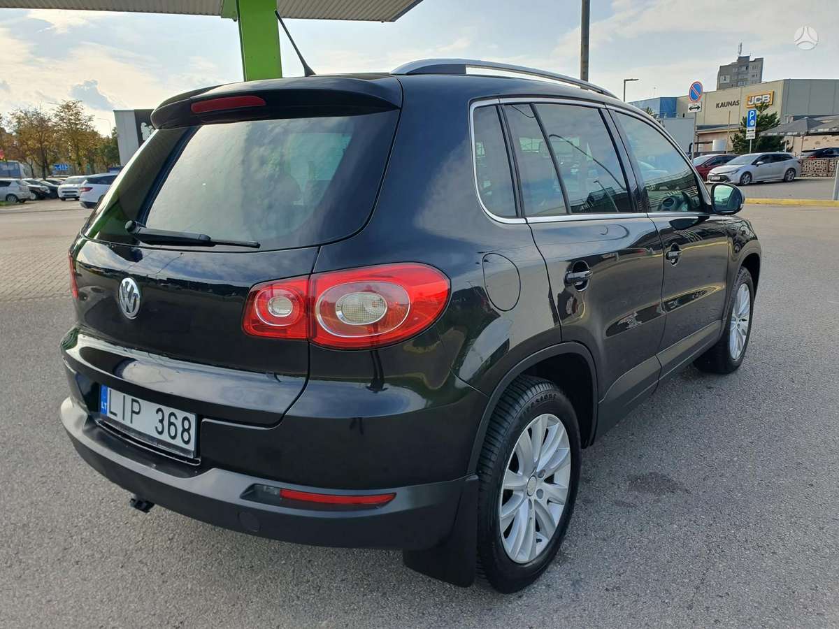 Volkswagen Tiguan 2008 — engine 1968 cm³, 140 HP (103kW)