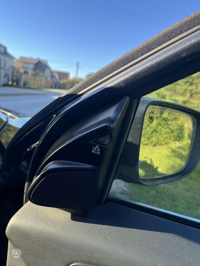 Volvo XC60 2014 — photo 11