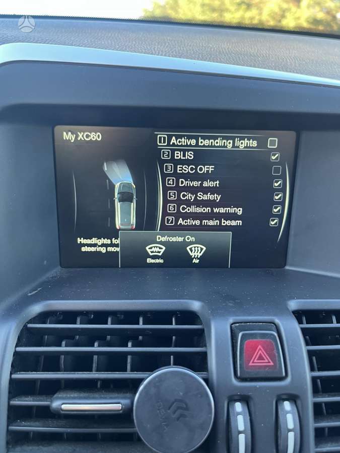 Volvo XC60 2014 — photo 15