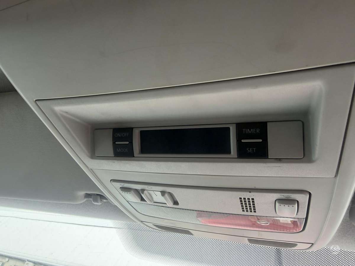 Volkswagen Transporter 2011 — photo 7