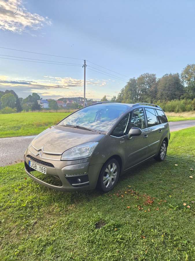Citroen Grand 2012 — rear view