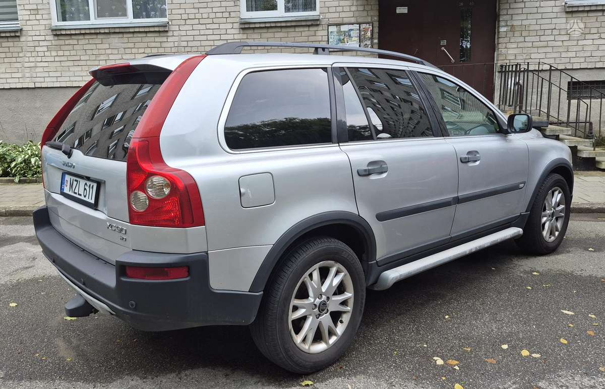 Volvo XC90 2004 — photo 5