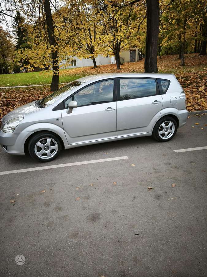 Toyota Corolla 2006 — салон