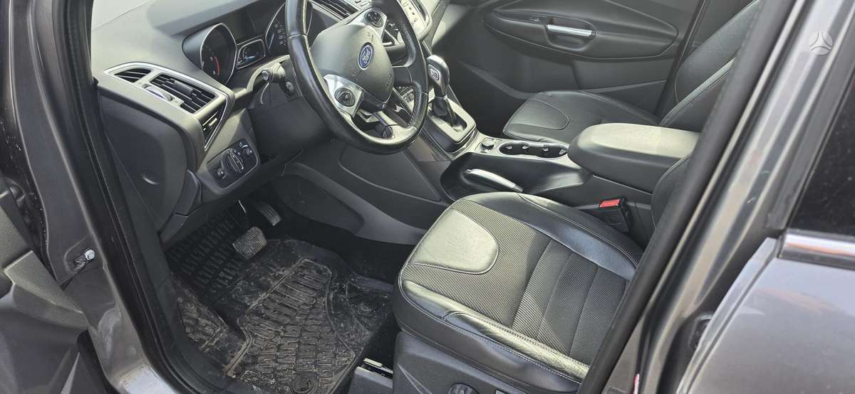 Ford Kuga 2015 — photo 5