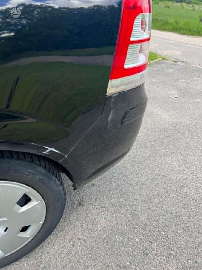 Opel Zafira 2010 — photo 11