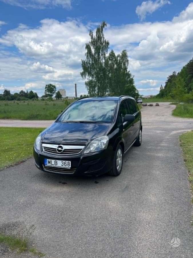 Opel Zafira 2010 — engine 1700 cm³, 110 HP (81kW)