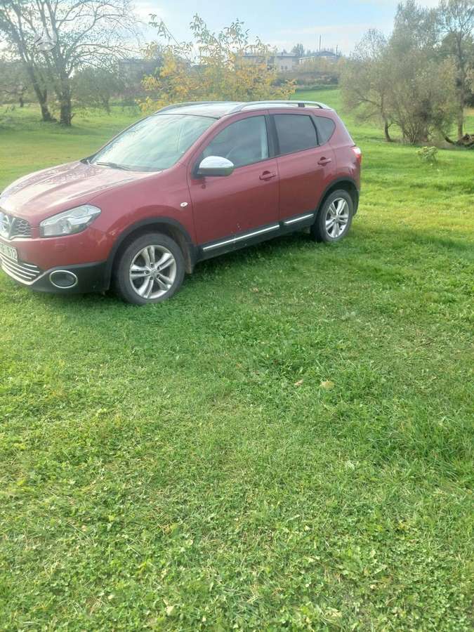 Nissan Qashqai 2011 — двигун 1461 cm³, 110 HP (81kW)