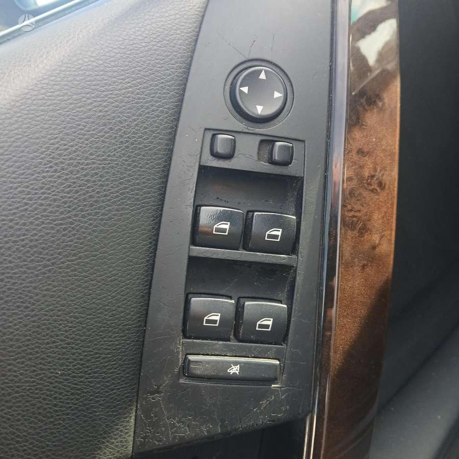 BMW 530 2005 — photo 15