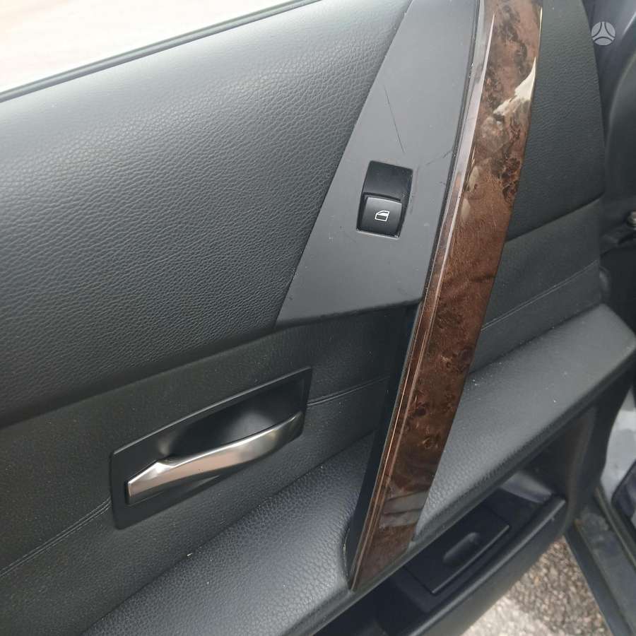 BMW 530 2005 — photo 17