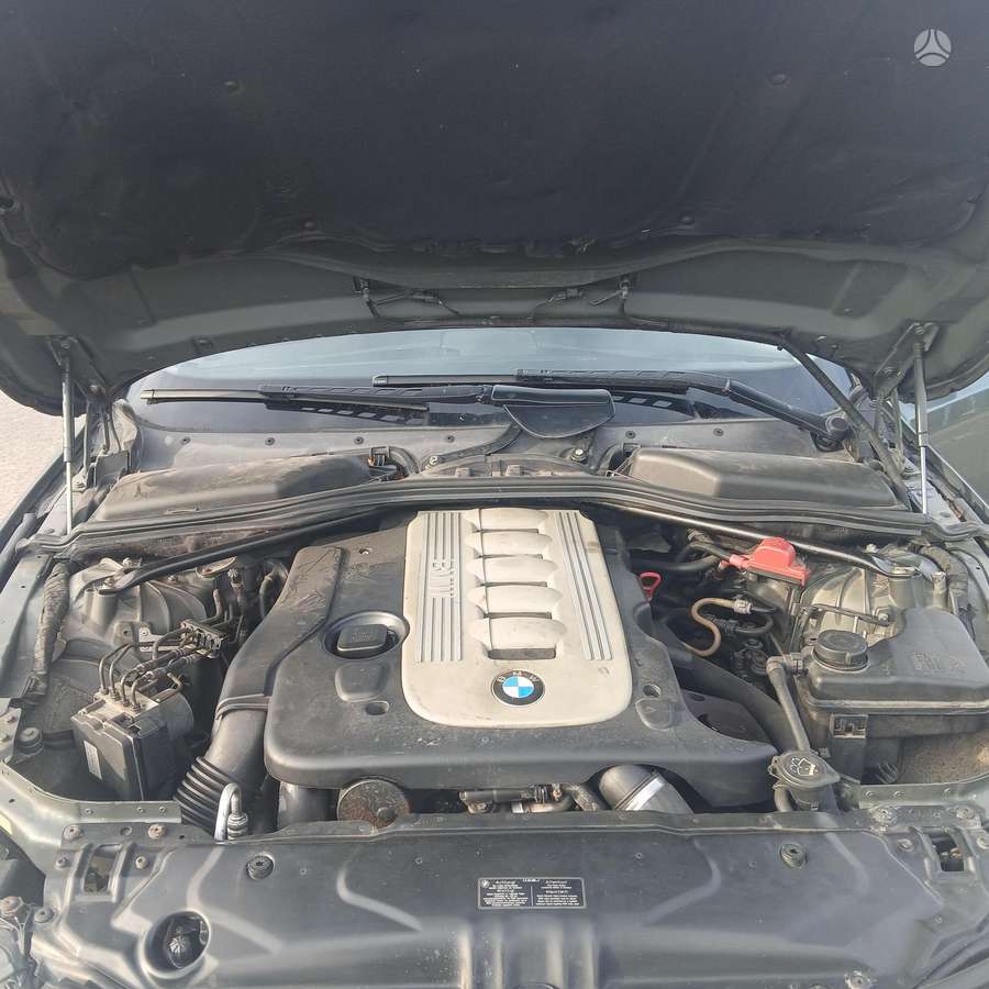 BMW 530 2005 — photo 23