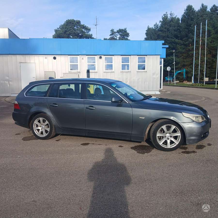 BMW 530 2005 — photo 7