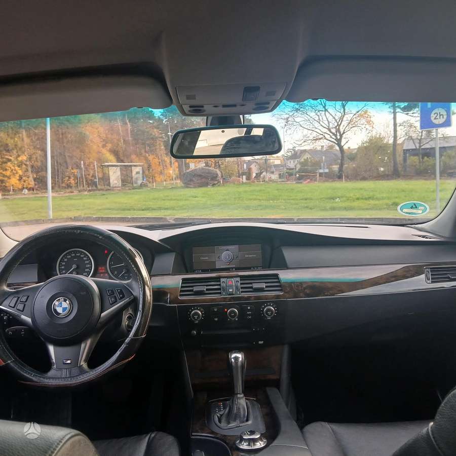 BMW 530 2005 — photo 8
