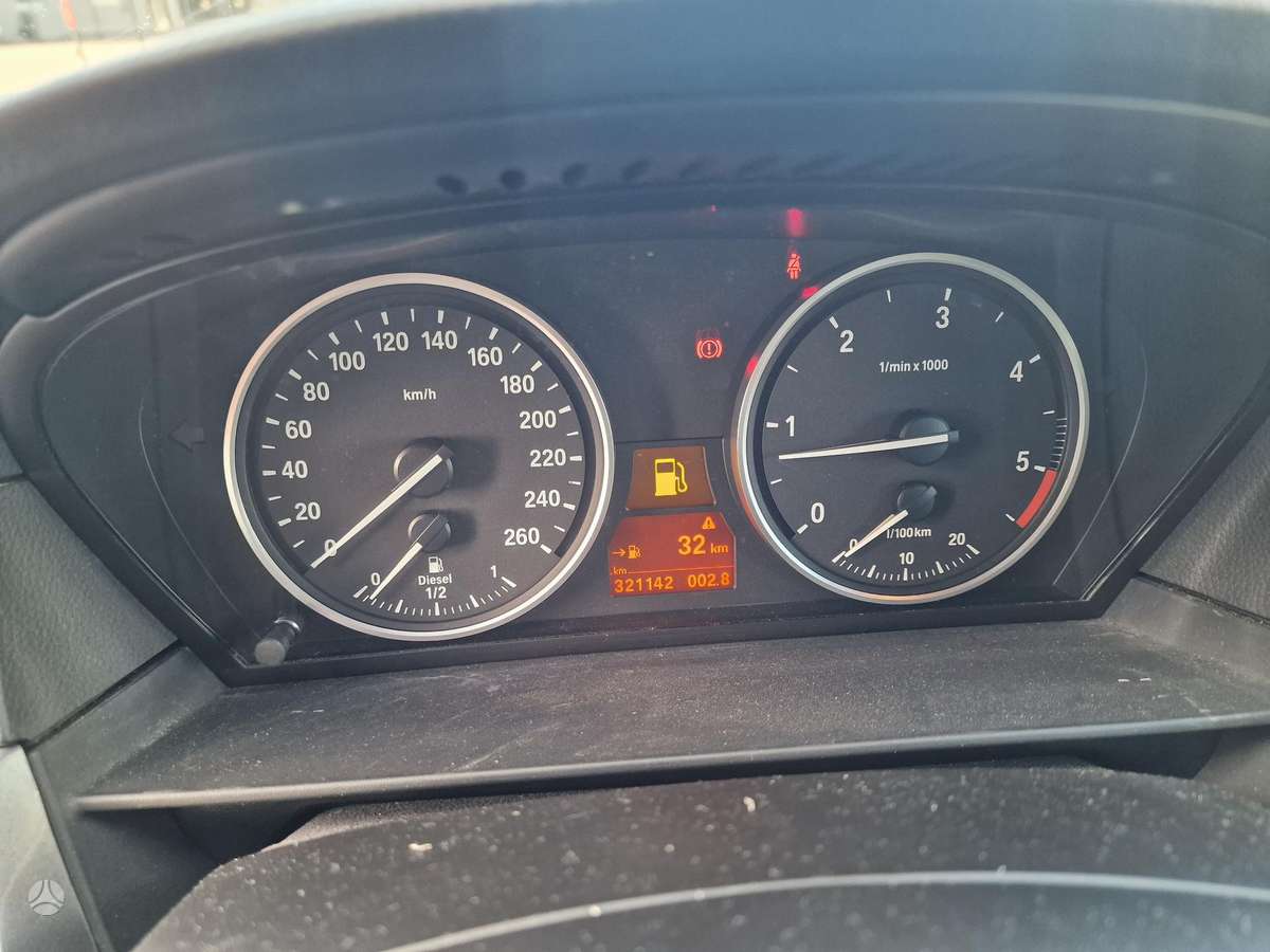 BMW 520 2007 — photo 14
