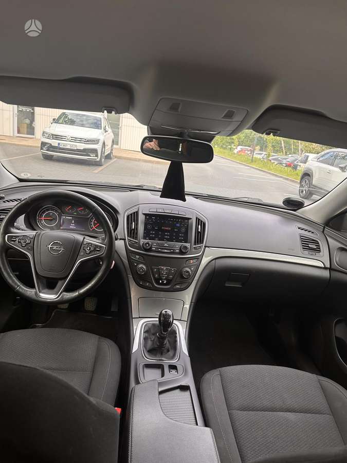 Opel Insignia 2014 — photo 10