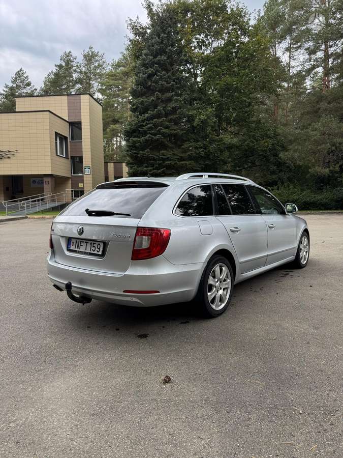 Skoda Superb 2010 — vehicle for AFU Ukraine