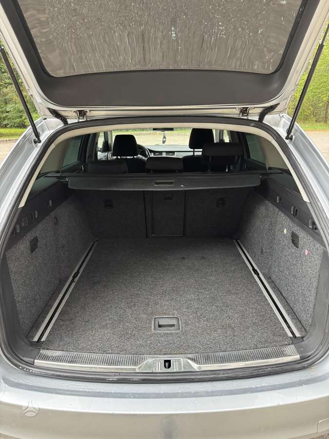 Skoda Superb 2010 — photo 13