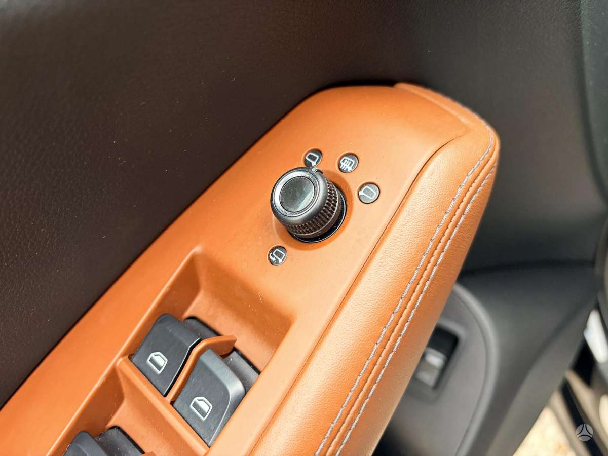 Audi Q5 2009 — photo 10